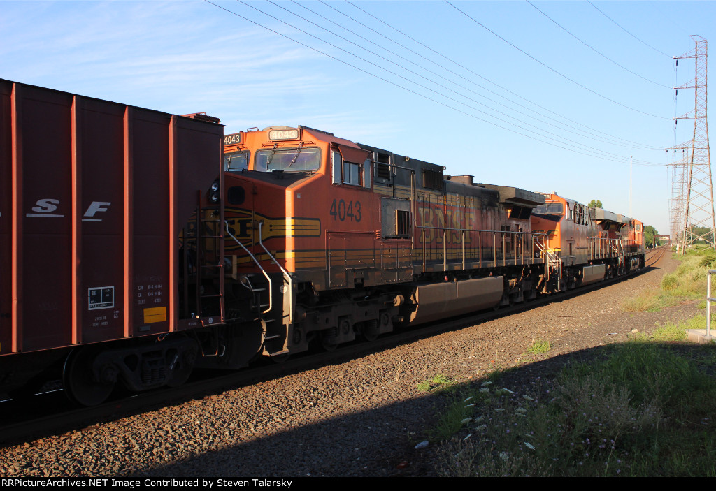 BNSF 4043